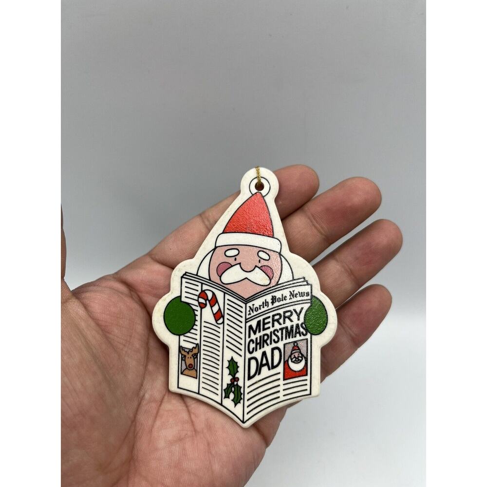 Vintage 1987 AVON Porcelain Ornament Merry Christmas Dad EXCELLENT CONDITIONI'